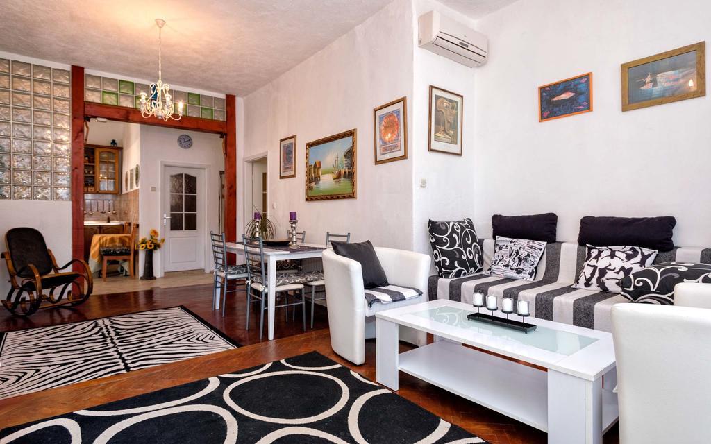 Apartments Villa Domus Marini フヴァル エクステリア 写真